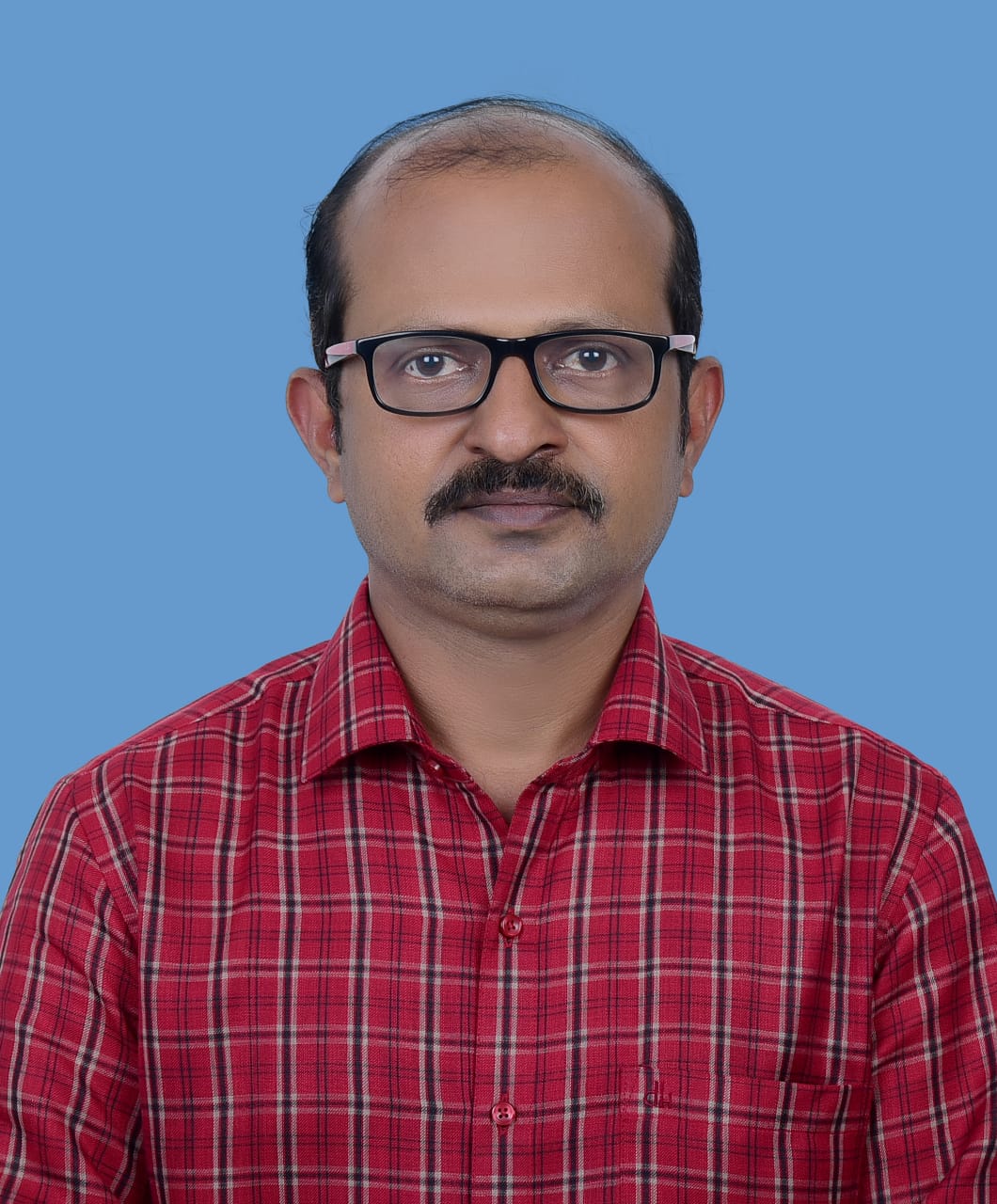 Shri Rajesh U R